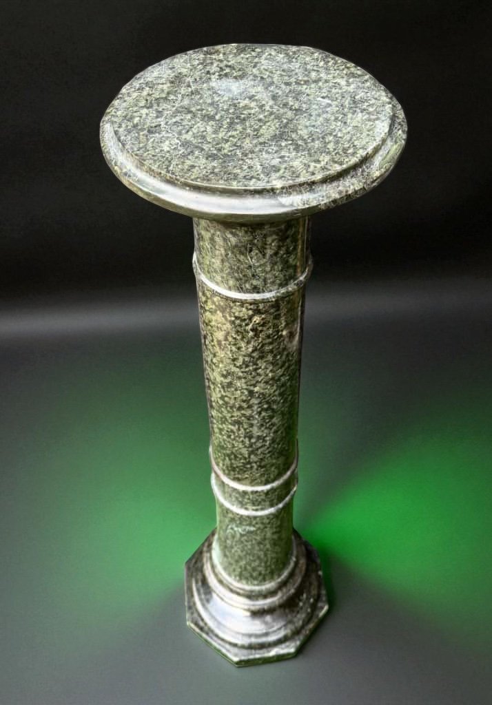 Colonna Marmo Verde Alpi-photo-3