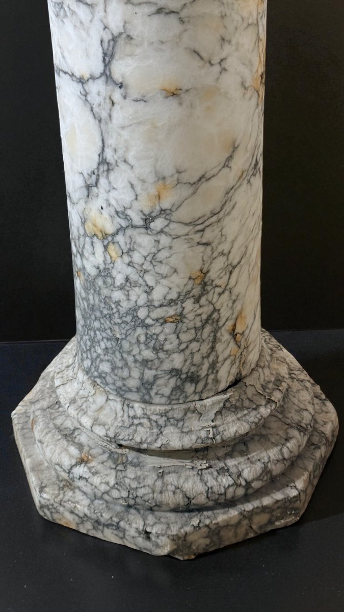 Capitello in Marmo Arabescato -photo-1