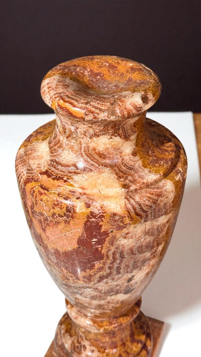 Coppia di Vasi in Marmo Rosso -photo-3