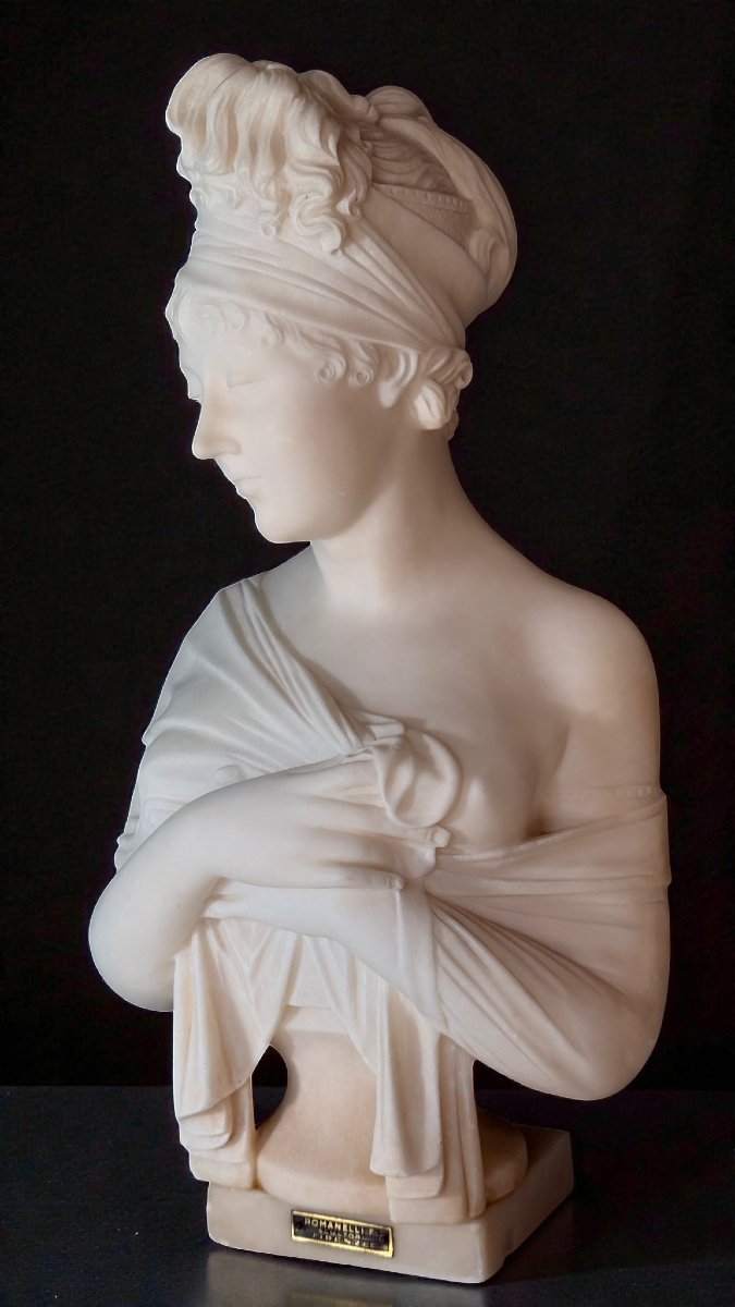 Busto raffigurante Madame Récamier in Marmo Bianco Statuario di Carrara -photo-4