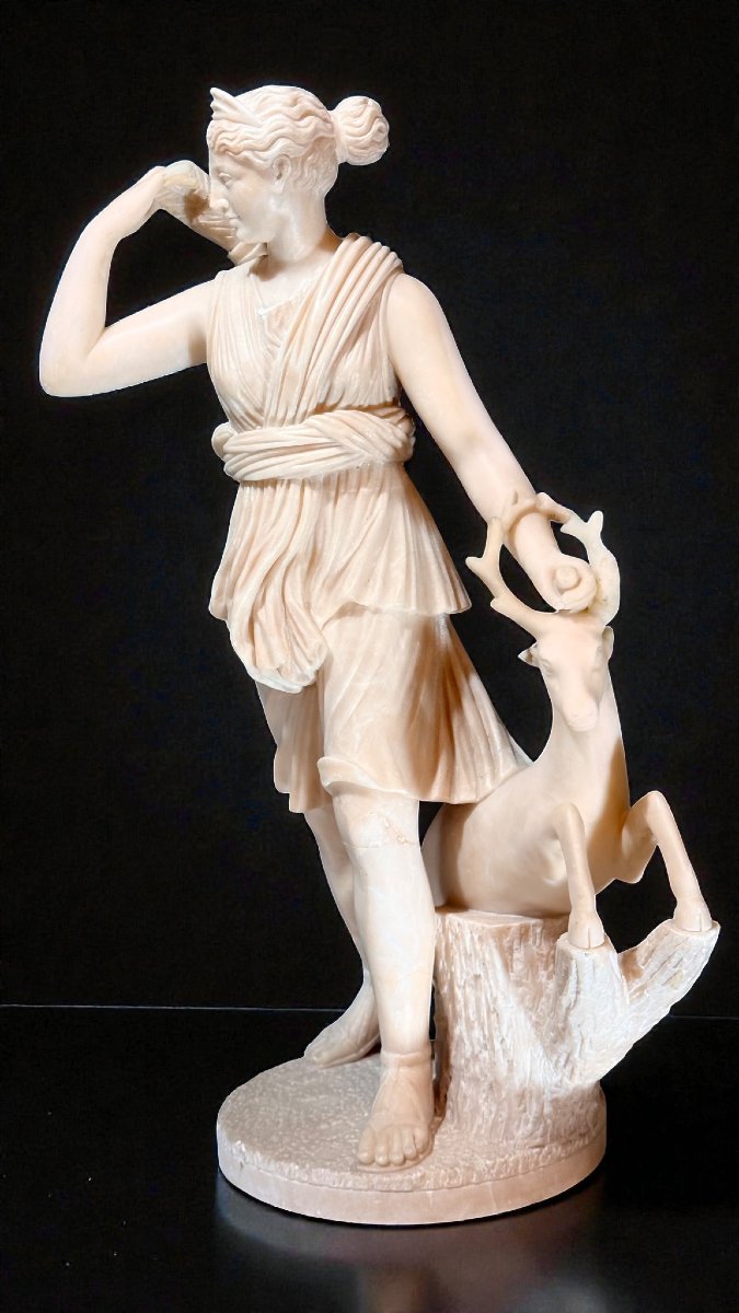 Statua raffigurante Diana dea della Caccia , Gori -photo-2