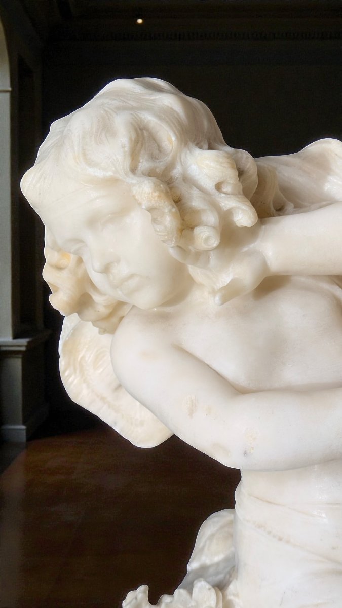 Statua raffigurante una coppia di Cherubini -photo-1