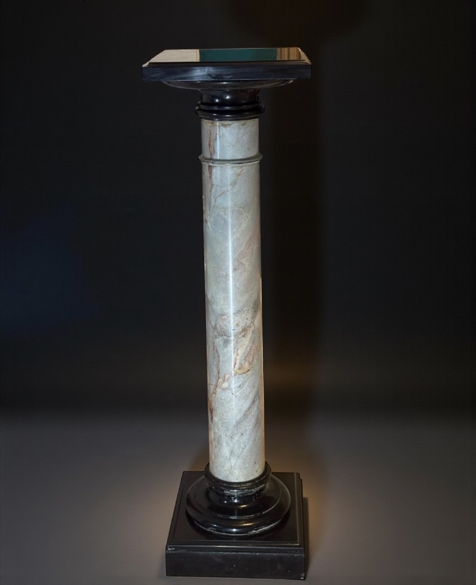 Colonna in Marmo Brecciato e Nero Belgio 