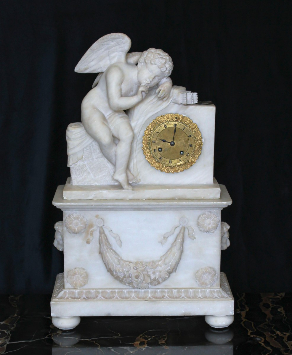 Orologio Francese in Alabastro con un angelo