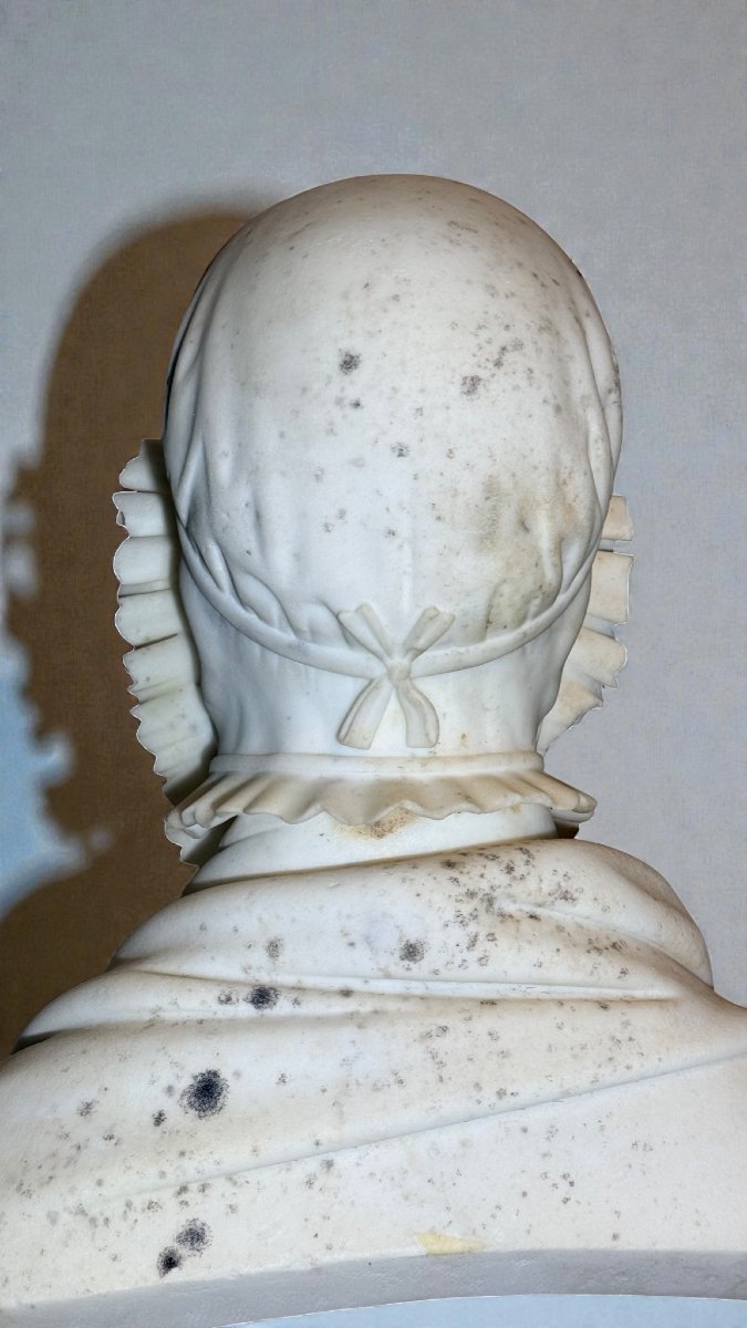 Busto Nobildonna in Marmo Bianco Statuario di Carrara -photo-2