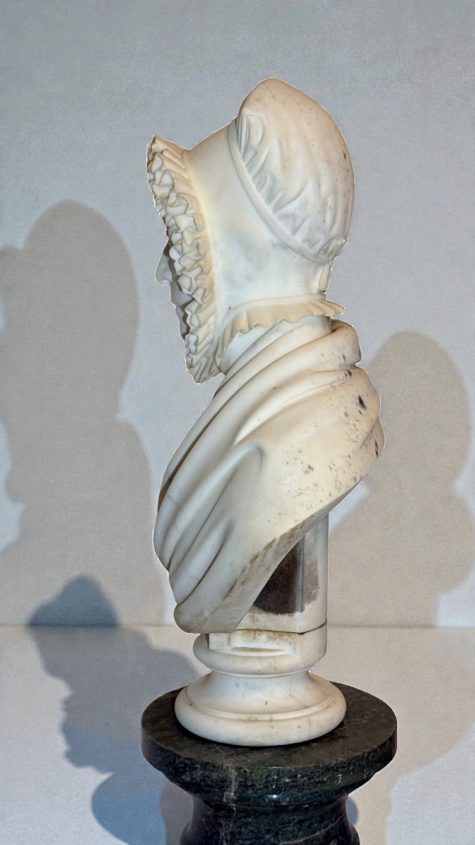 Busto Nobildonna in Marmo Bianco Statuario di Carrara -photo-2