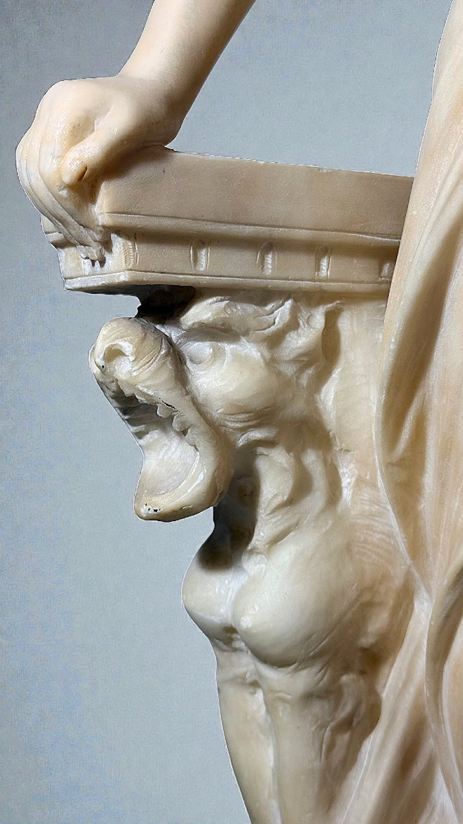 Statua Ninfa Nuda che posa su una fontana, con Colonna in Marmo -photo-3