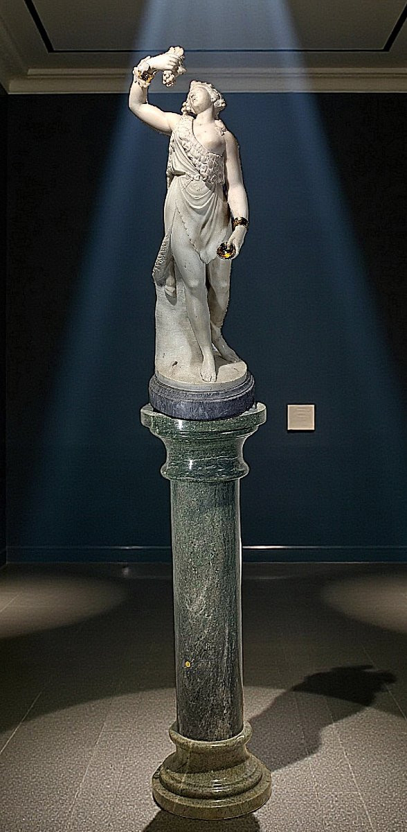 Statua raffigurante Erigone con grappolo d'uva, Marmo Bianco Statuario di Carrara, Foucou 1739-photo-4