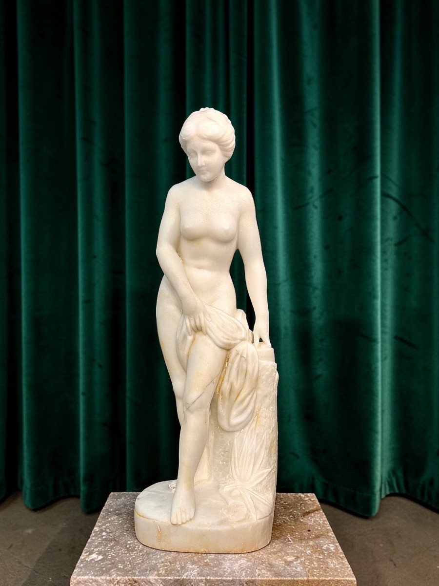 Statua Bagnante Nuda in Marmo Bianco Statuario di Carrara 