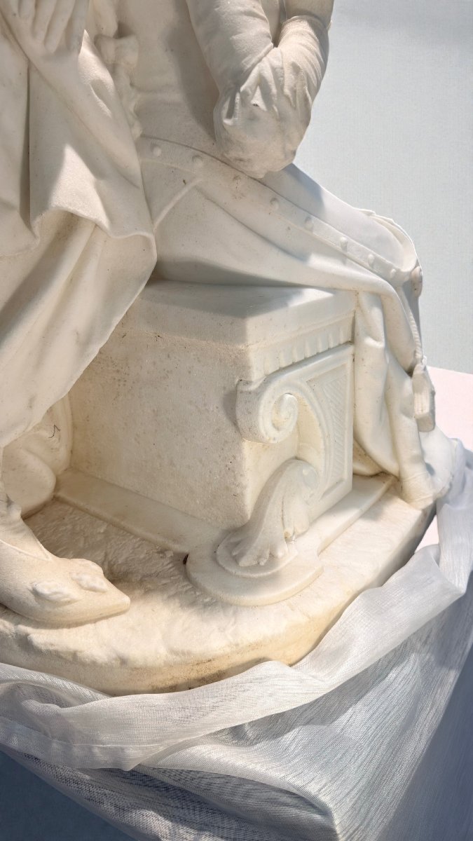 Statua raffigurante ROMEO E GIULIETTA in Marmo Bianco Statuario di Carrara -photo-4