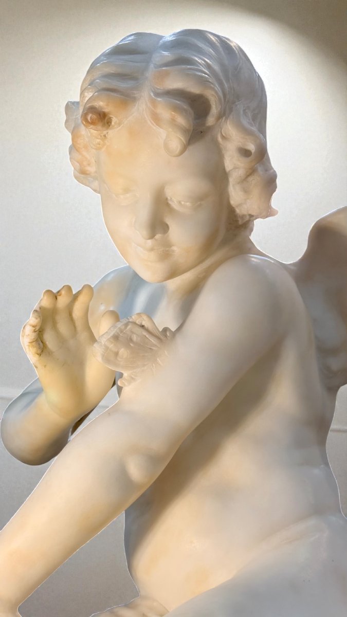Statua giovane putto che gioca con una Farfalla in Marmo -photo-4
