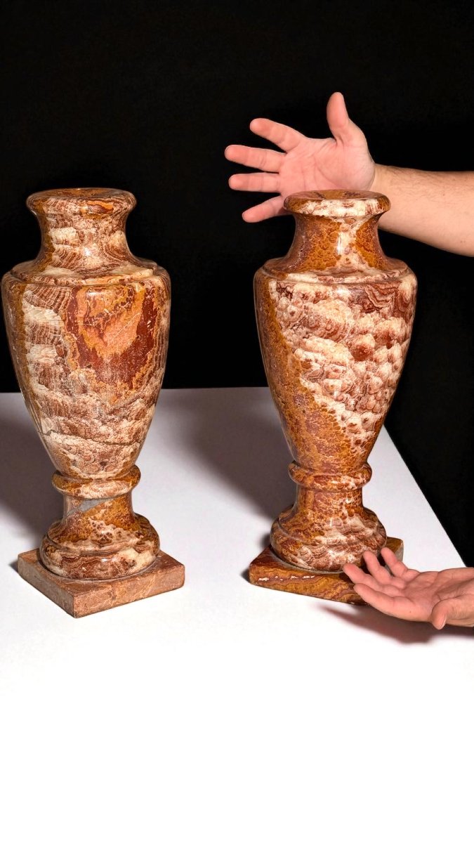 Vasi in Marmo Rosso -photo-2