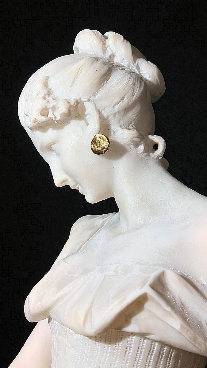 Statua fanciulla con orecchini in oro e lettera d'amore -photo-3