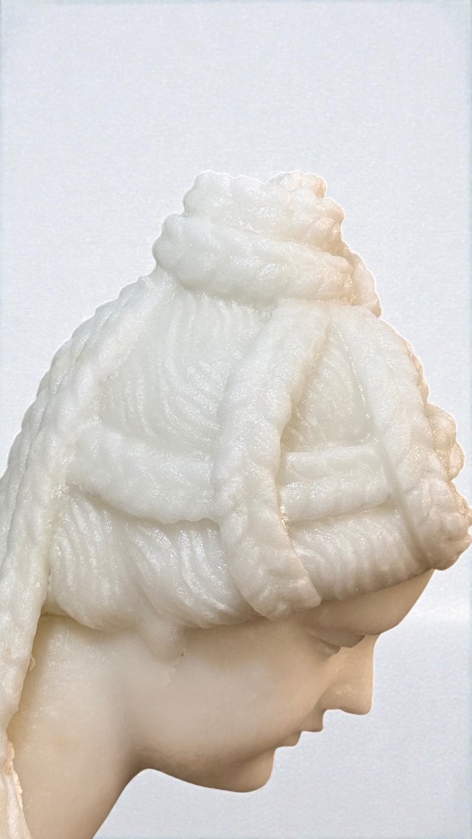 Statua raffigurante una Bagnante nuda, Marmo -photo-5