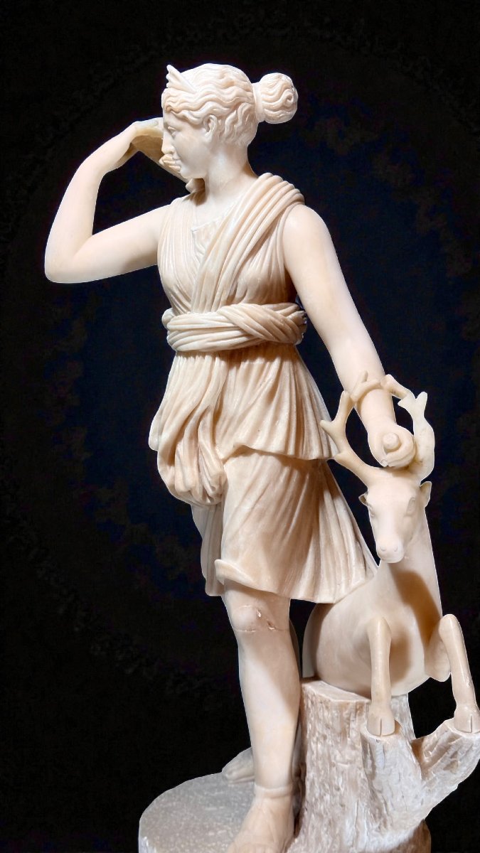 Statua raffigurante Diana, dea della Caccia -photo-3
