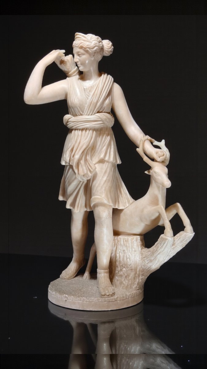 Statua raffigurante Diana, dea della Caccia -photo-3