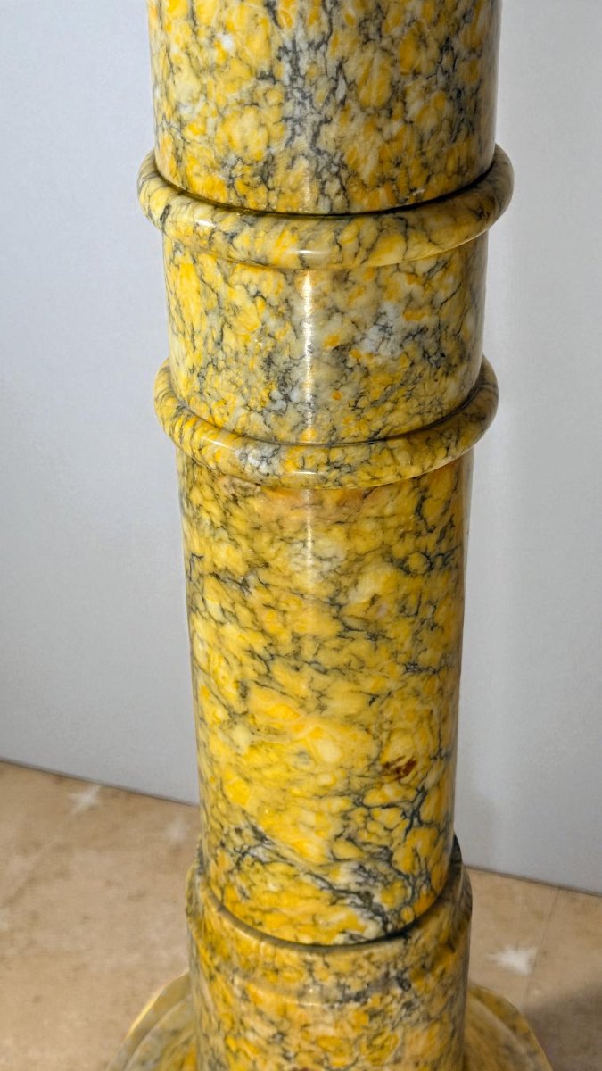 Capitello in Marmo Giallo Arabescato -photo-4