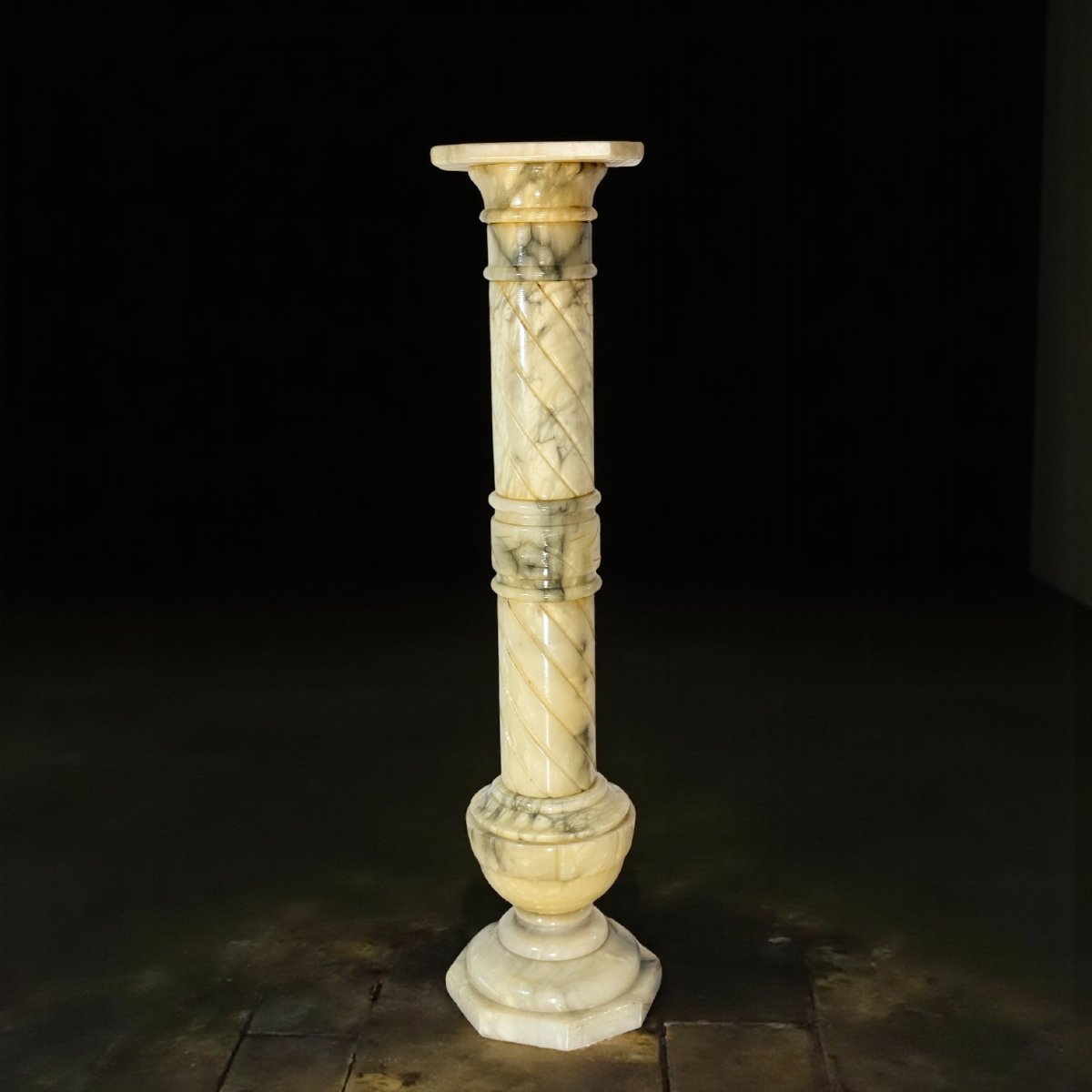 Colonna in Marmo Giallo Arabescato -photo-2