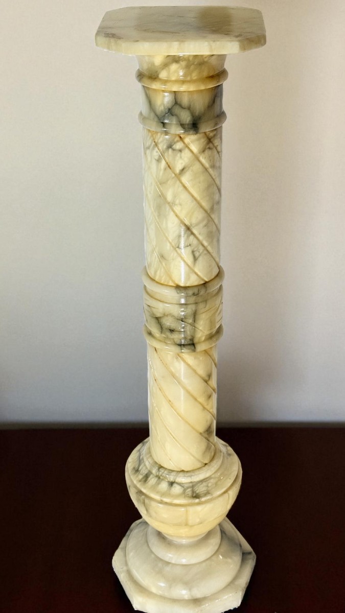 Colonna in Marmo Giallo Arabescato 