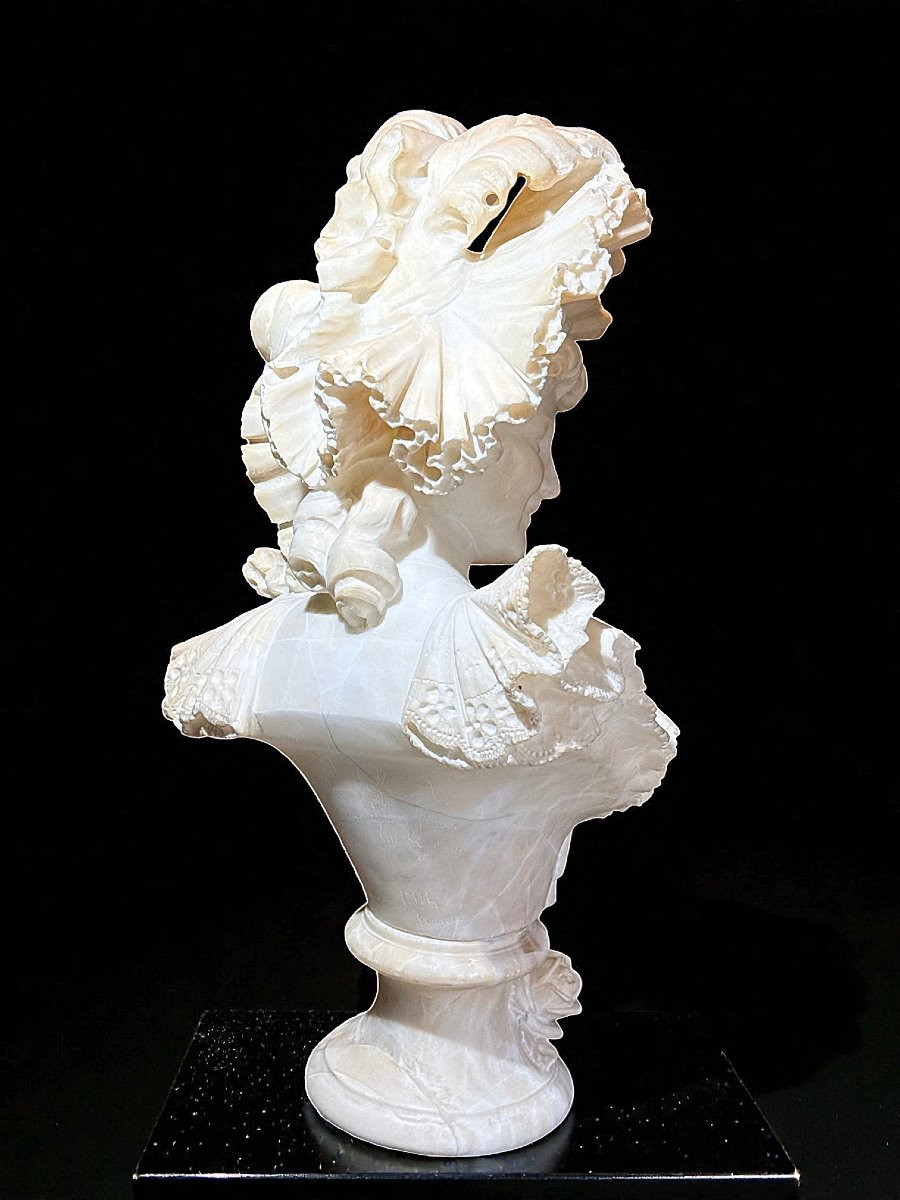 Busto giovane fanciulla sorridente con Cappello e dedica d'amore sul retro, Marmo -photo-3