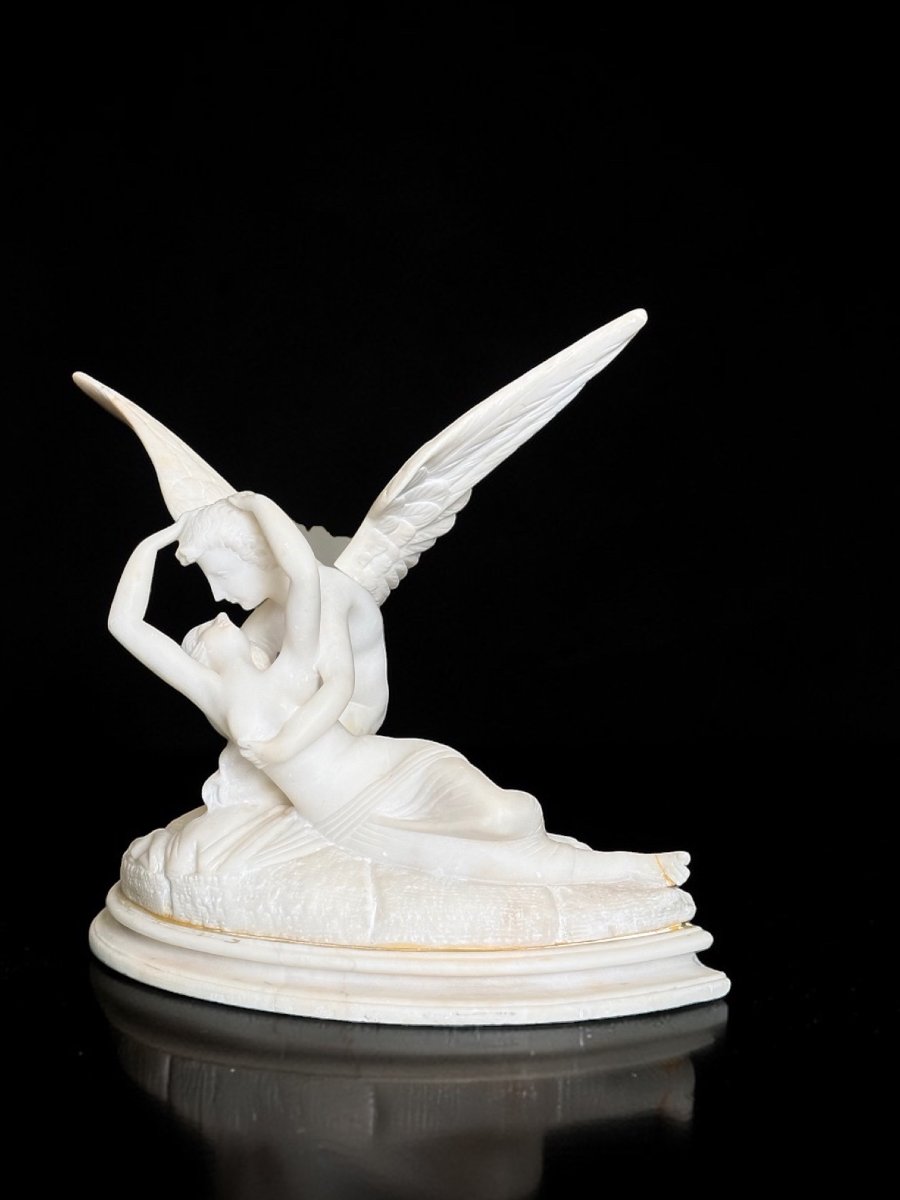 Statua raffigurante Amore e Pische, dal modello di Antonio Canova, Marmo Bianco Carrara -photo-2