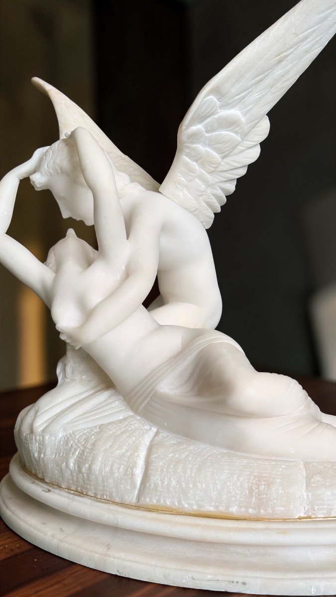 Statua raffigurante Amore e Pische, dal modello di Antonio Canova, Marmo Bianco Carrara -photo-3