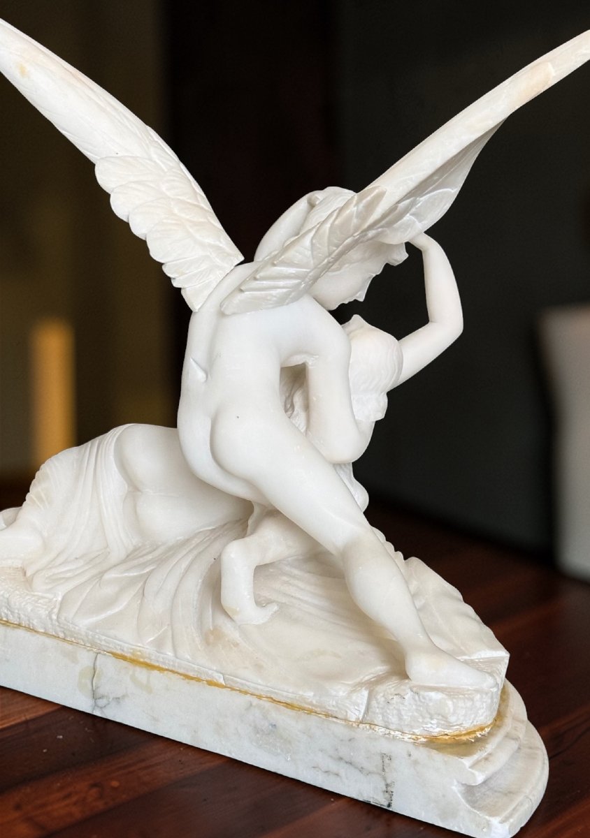Statua raffigurante Amore e Pische, dal modello di Antonio Canova, Marmo Bianco Carrara -photo-2