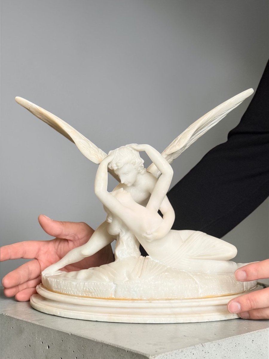 Statua raffigurante Amore e Pische, dal modello di Antonio Canova, Marmo Bianco Carrara -photo-3