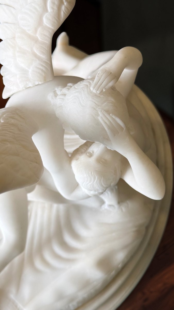 Statua raffigurante Amore e Pische, dal modello di Antonio Canova, Marmo Bianco Carrara -photo-4
