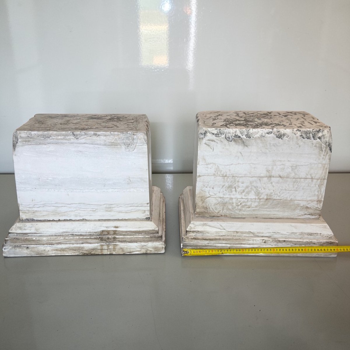 Coppia di Capitelli/Basi basse in Marmo Bianco Statuario di Carrara -photo-3