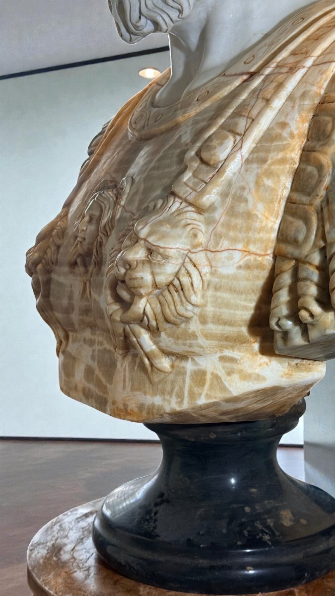 Busto Monumentale Imperatore Romano in Marmi Rari -photo-2