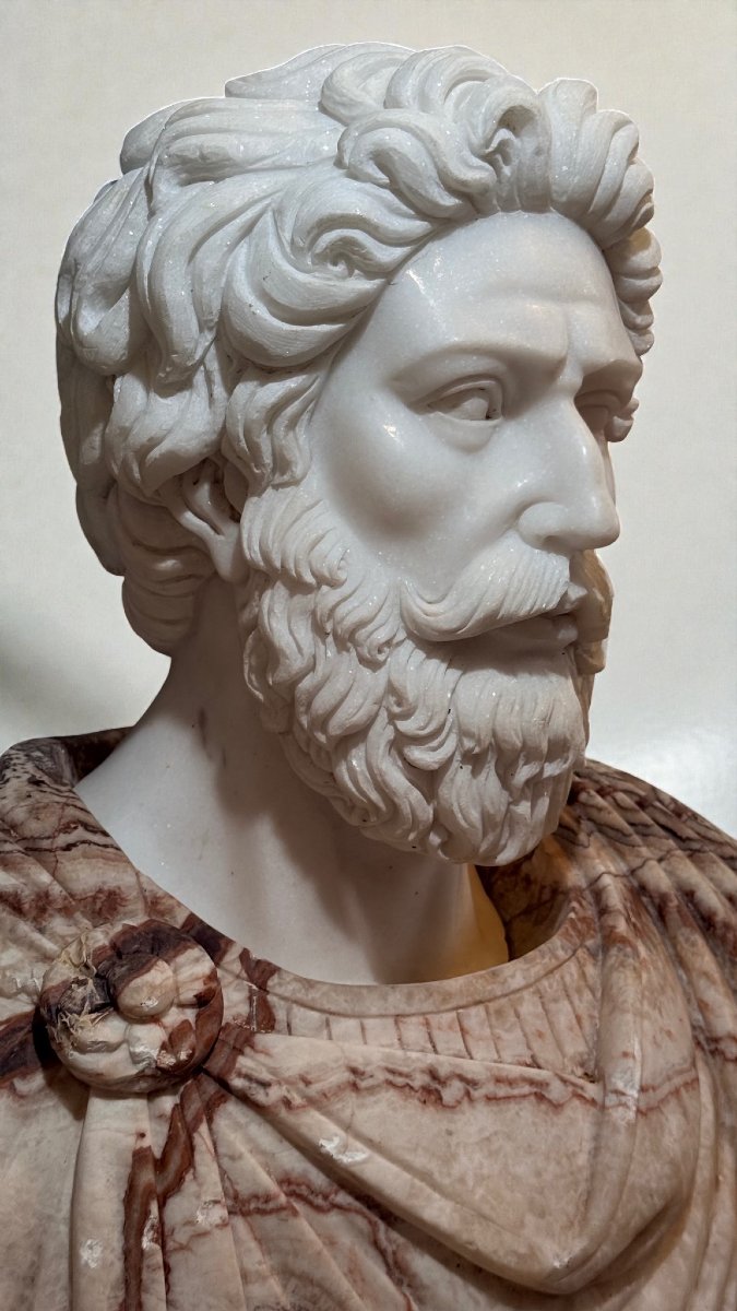 Busto Monumentale Imperatore Romano in Marmi Rari -photo-1