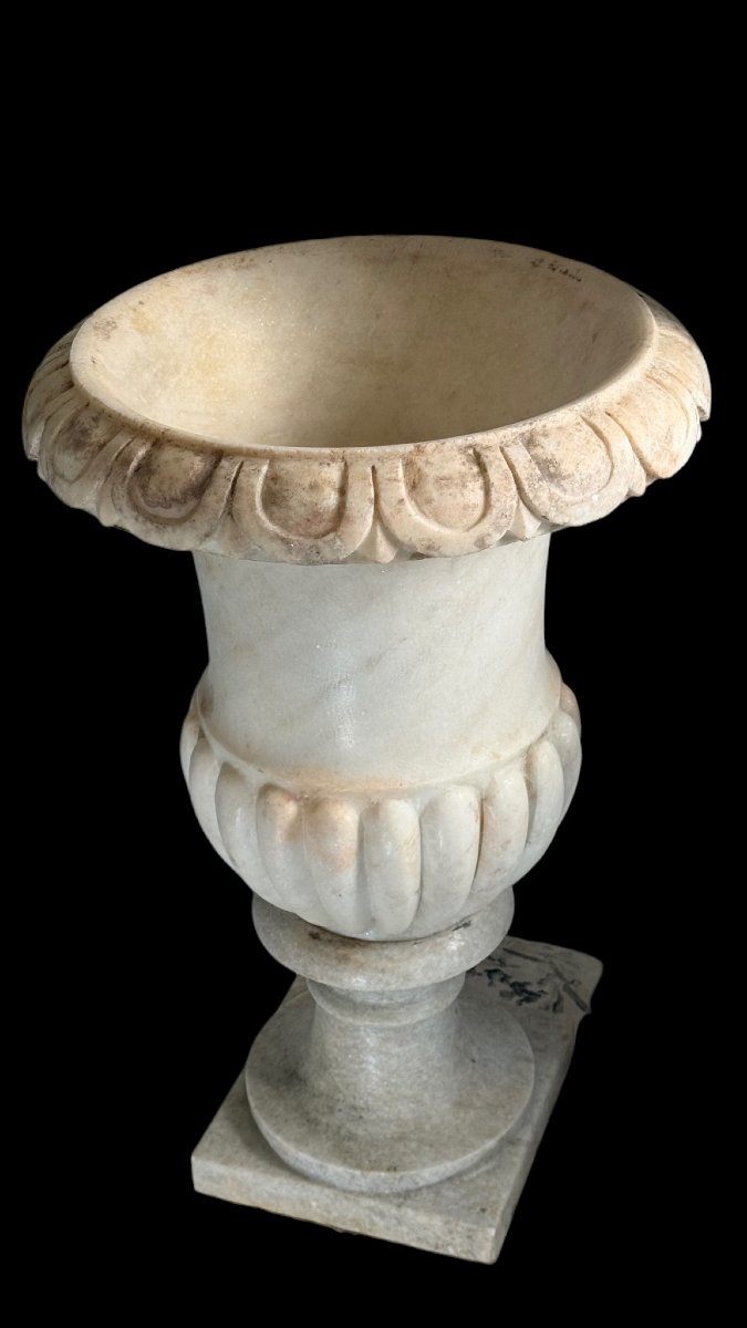 Coppia di Vasi Medicei in Marmo Bianco statuario di Carrara -photo-4