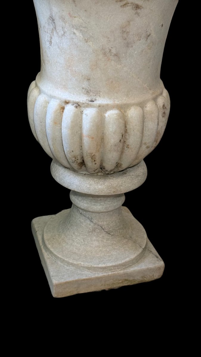 Coppia di Vasi Medicei in Marmo Bianco statuario di Carrara -photo-3