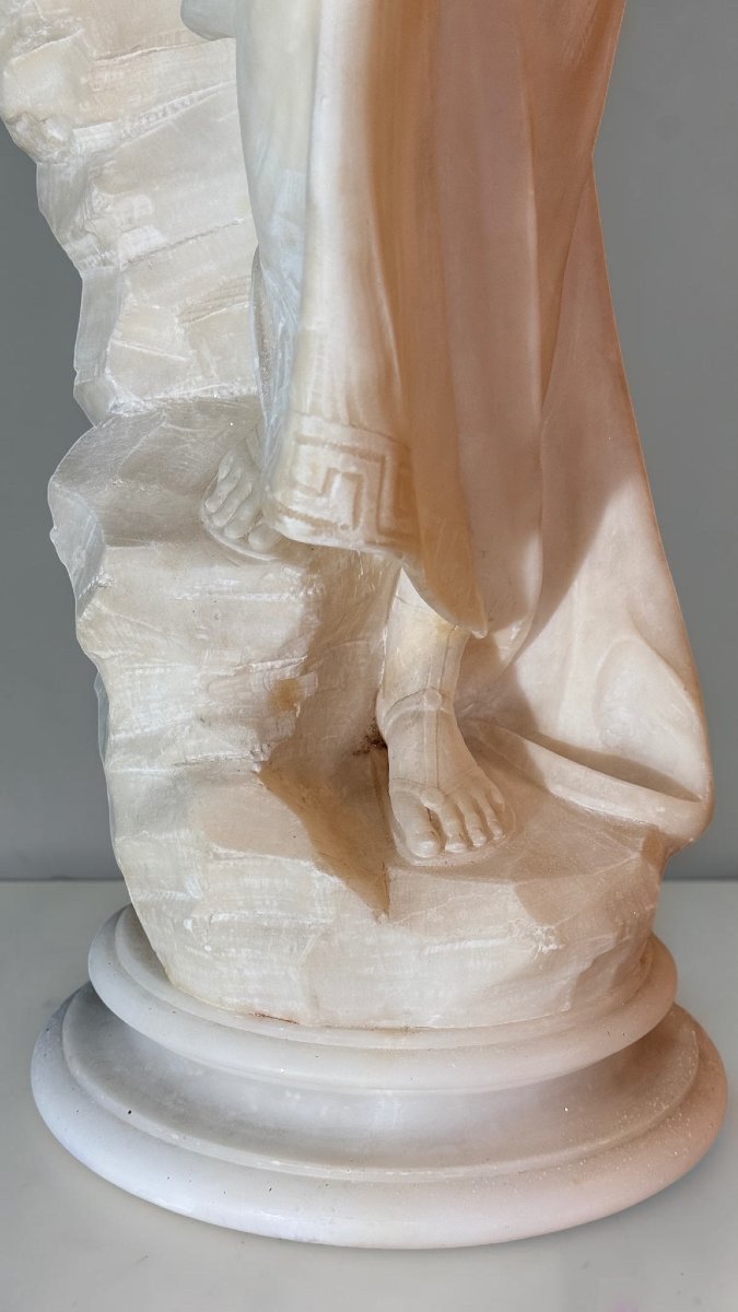 Statua dea greca con corona d'alloro e cetra in foglia oro, Marmo Carrara -photo-8