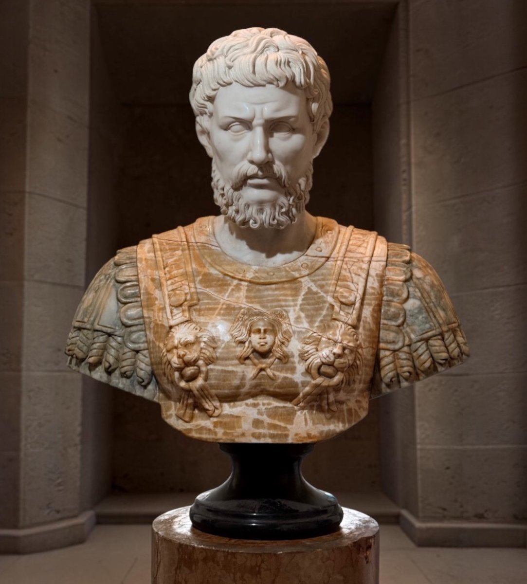 Busto monumentale raffigurante l'imperatore romano Settimio Severo marmi rari-photo-7