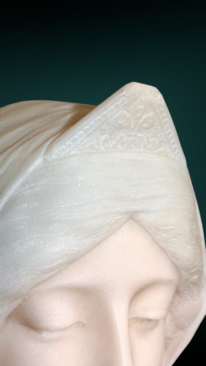 Busto raffigurante una giovane fanciulla, Marmo Bianco Statuario di Carrara -photo-3