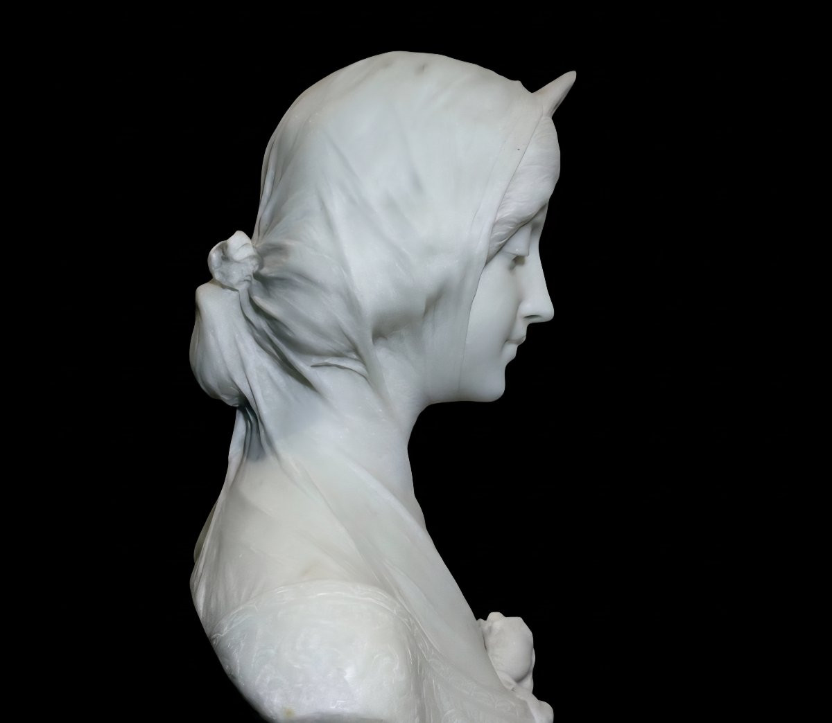 Busto raffigurante una giovane fanciulla, Marmo Bianco Statuario di Carrara -photo-8