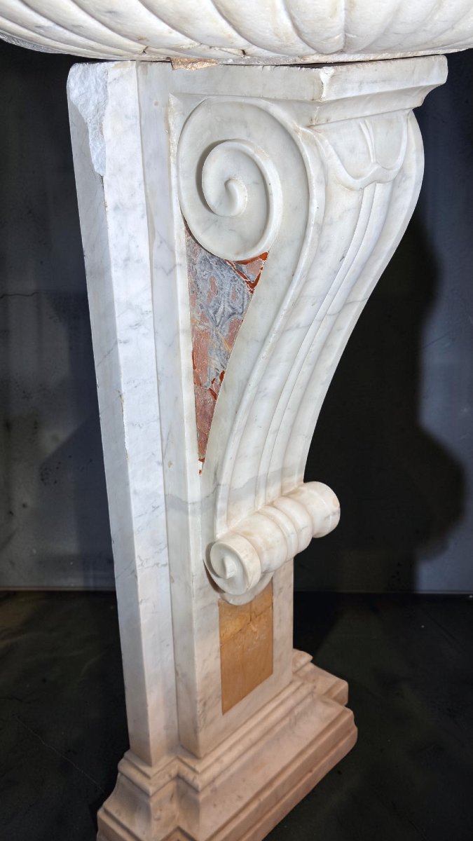 Fontana a conchiglia in Marmi Rari XVI° secolo -photo-3
