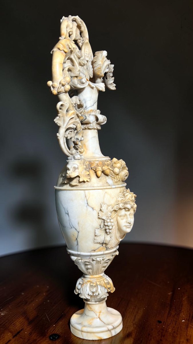 Vaso con figura allegorica di Baccante Marmo-photo-3
