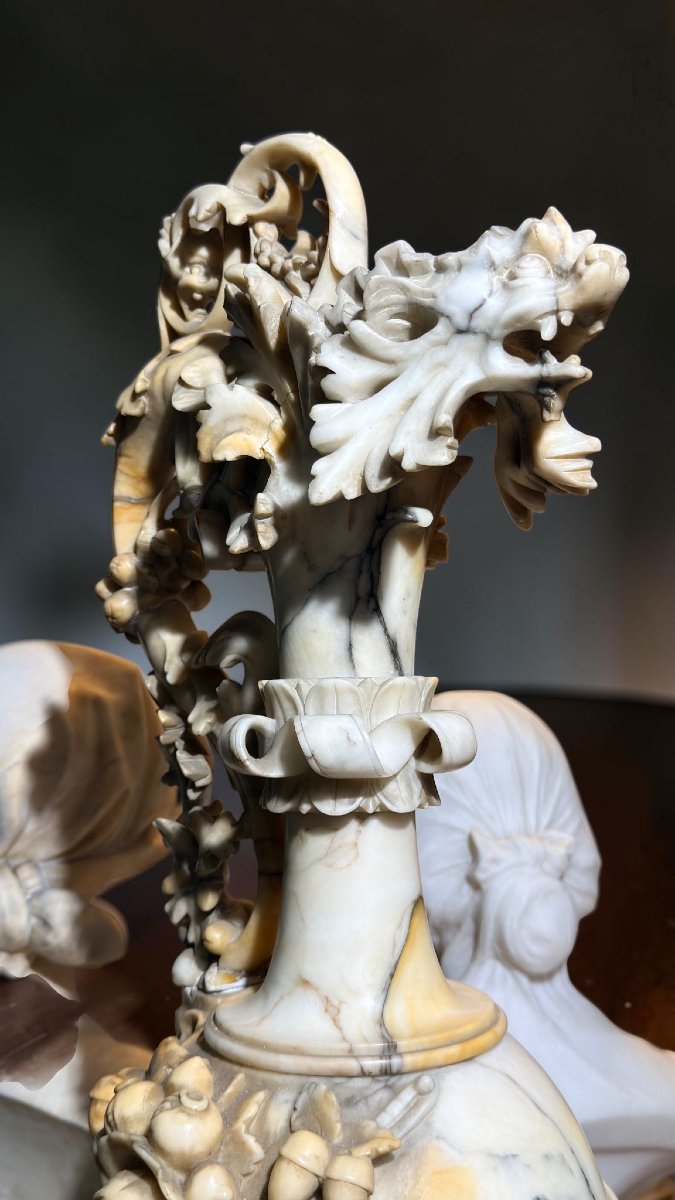 Vaso con figura allegorica di Baccante Marmo-photo-4