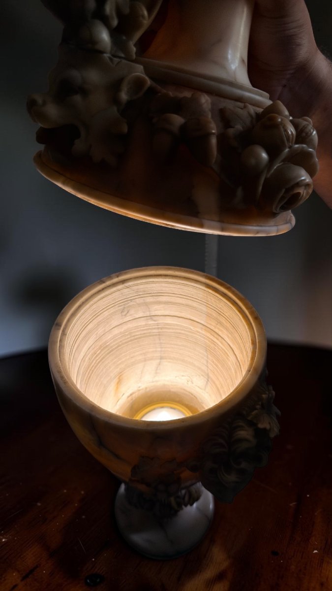 Vaso con figura allegorica di Baccante Marmo-photo-8
