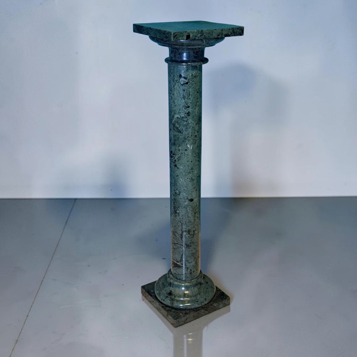 Colonna in Marmo Verde-photo-8