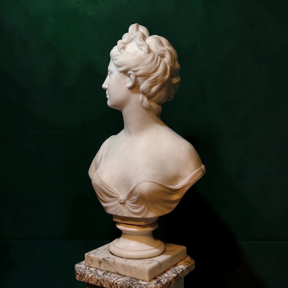 Busto raffigurante dea Aremide in Marmo Bianco Statuario di Carrara, Jean-Antoine Houdon XVIII°-photo-2