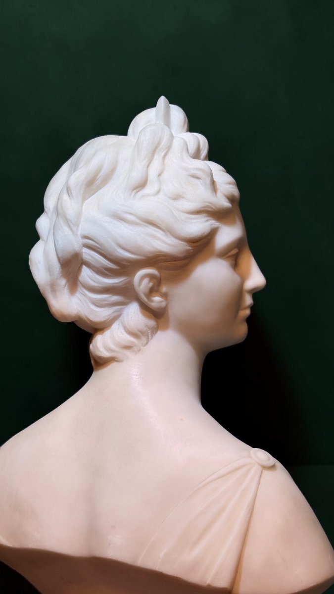 Busto raffigurante dea Aremide in Marmo Bianco Statuario di Carrara, Jean-Antoine Houdon XVIII°-photo-5