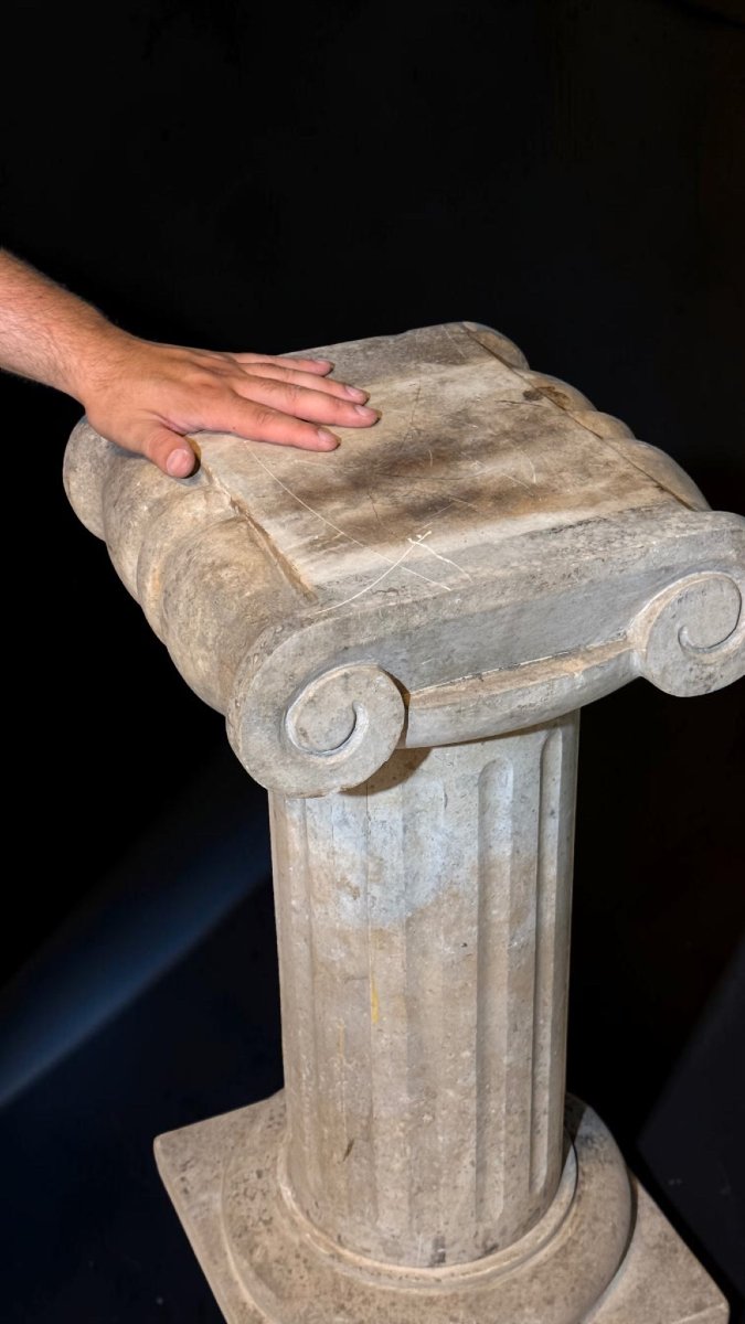 Coppia di Capitelli in Marmo Travertino Romano -photo-7