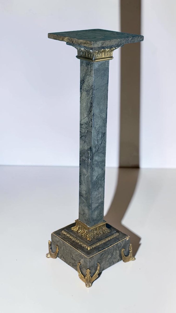 Colonna in Marmo Verde con Bronzo 