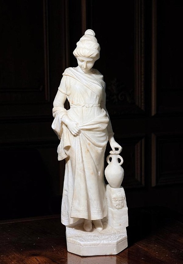 Statua raffigurante giovane fanciulla neoclassica dello scultore Gori