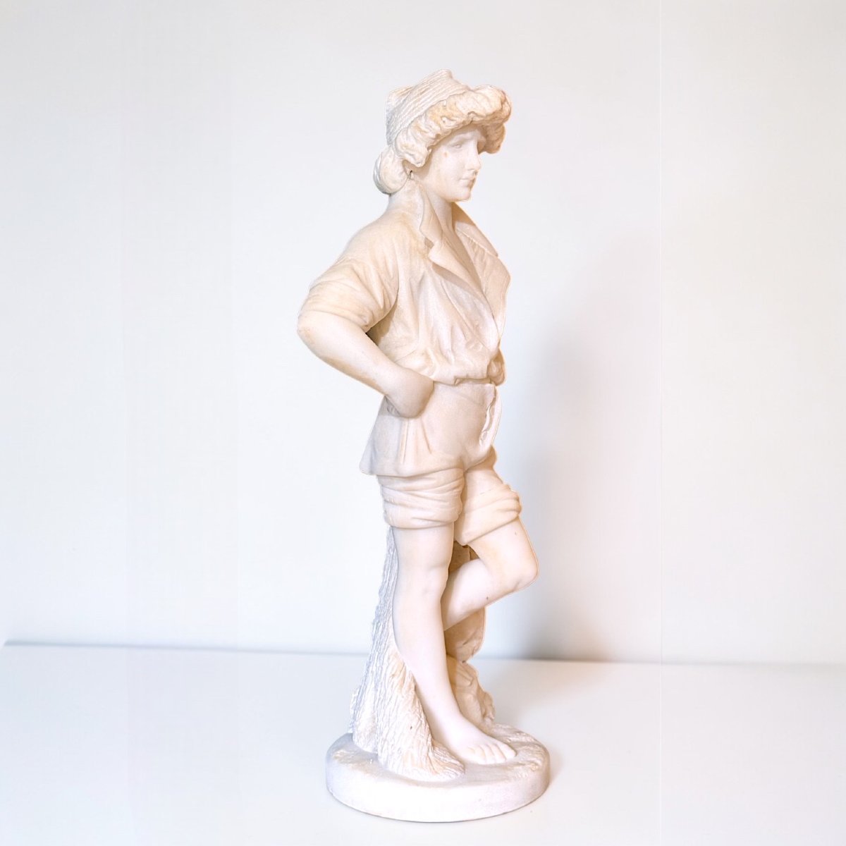 Statua raffigurante Masaniello (giovane pescatore) in Marmo Bianco Statuario di Carrara-photo-5