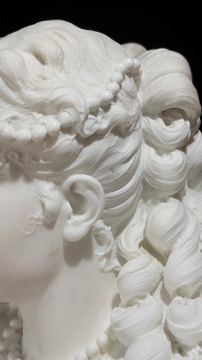 Busto raffigurante Maria de Medici Regina di Francia, Marmo Bianco Statuario di Carrara -photo-6